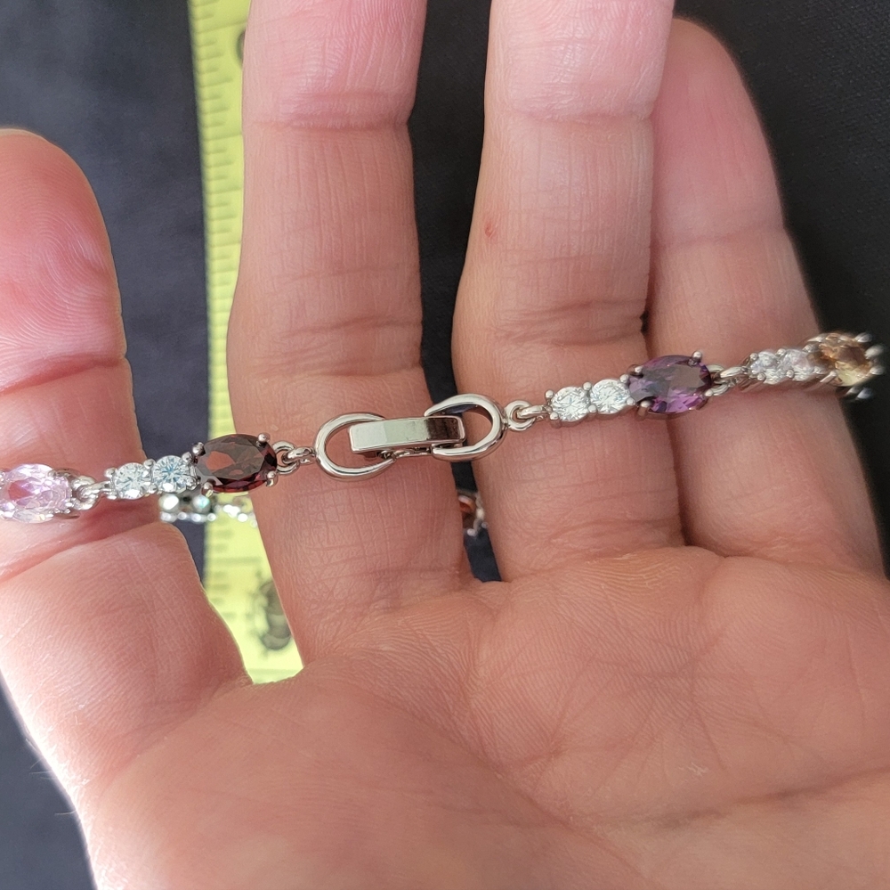 Bracelet - Picture 3 of 6